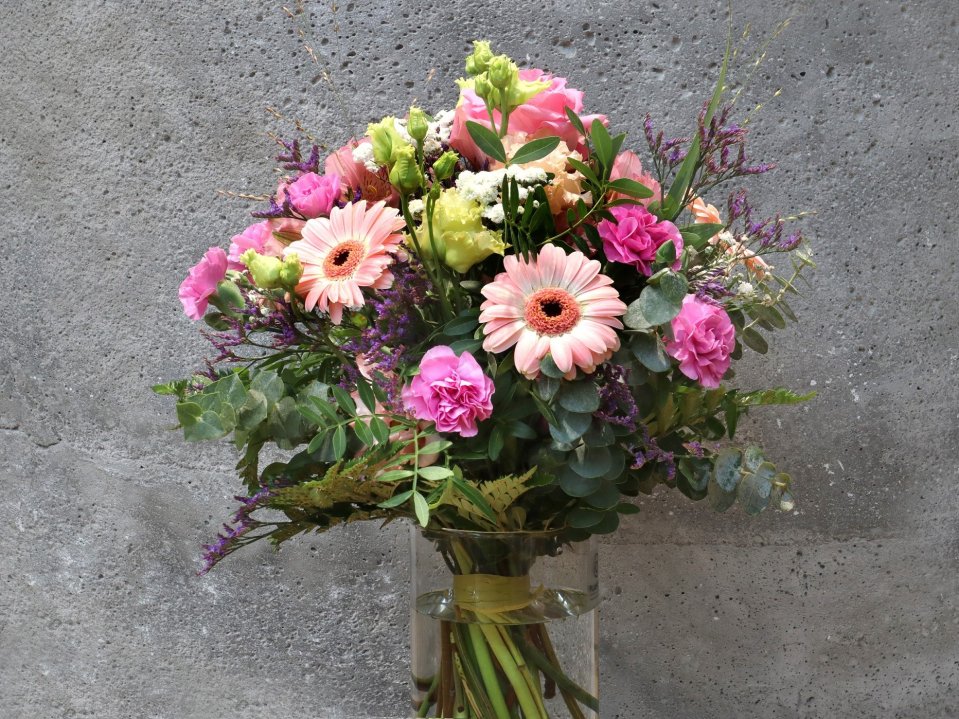 Ružová kytica s gerberami